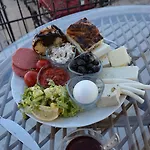 ヴュー ケイヴ 3* ギョレメ