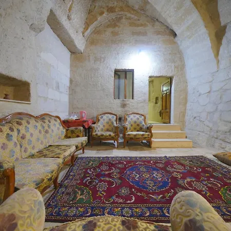 View Cave Hotel 2*