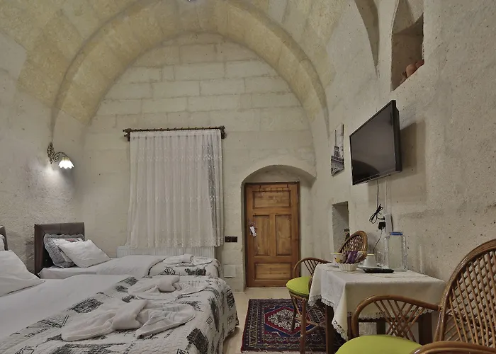 מלון View Cave 3*