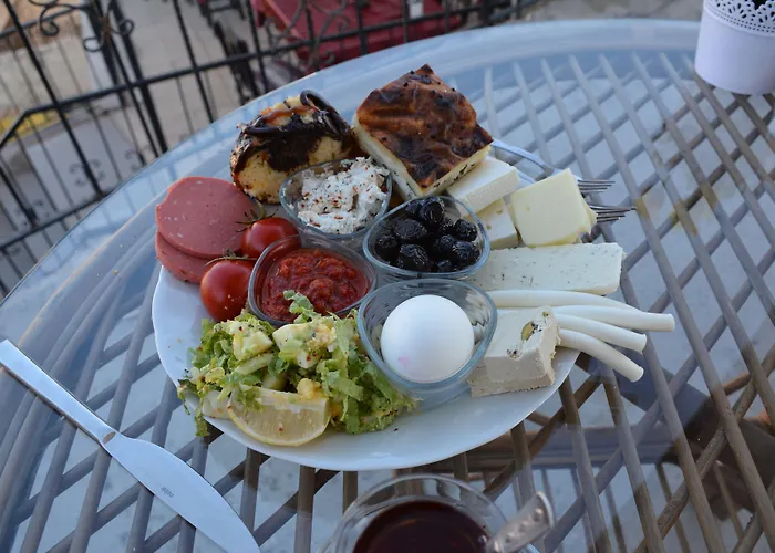 View Cave 3* גורמה